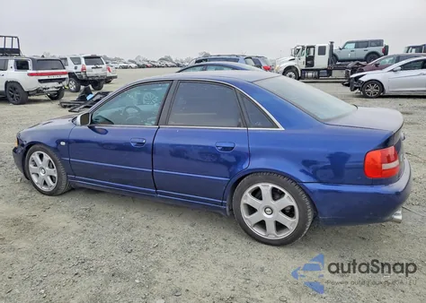 2000 Audi S4 2.7 Quattro из США, поврежденный, VIN WAUDD68D2YA041149